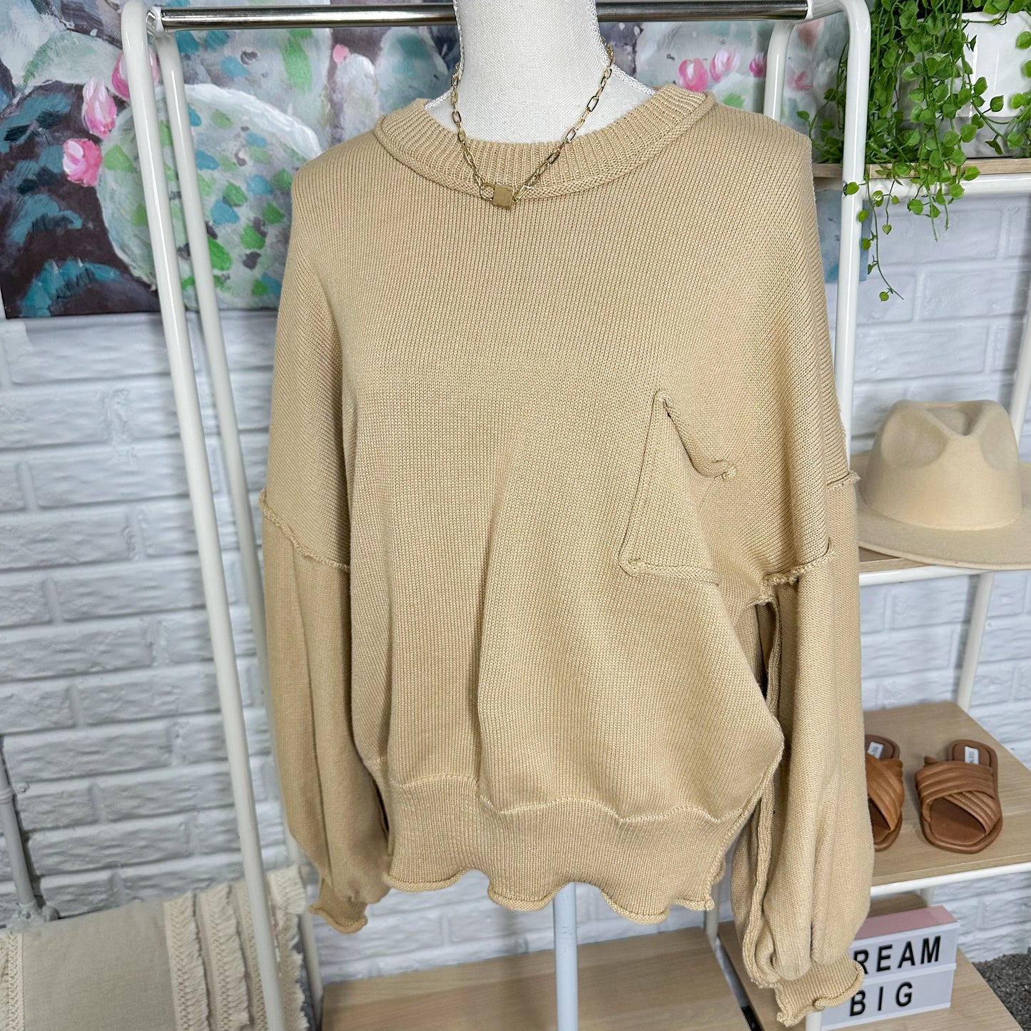 Dokotoo Tan Lantern Sweater Size Large