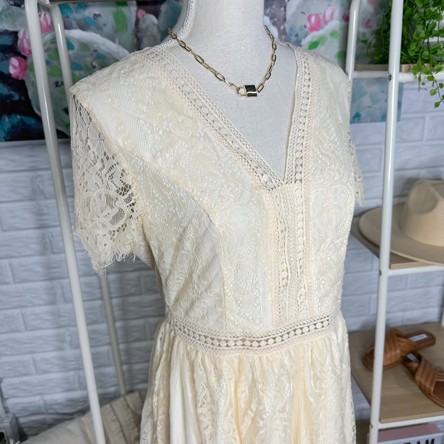 Prettygarden NEW Cream Lace Maxi Dress Size Medium