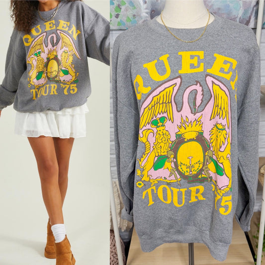 Altar’d State Queen Tour ‘75 Graphic Oversized Sweatshirt (XS/S)