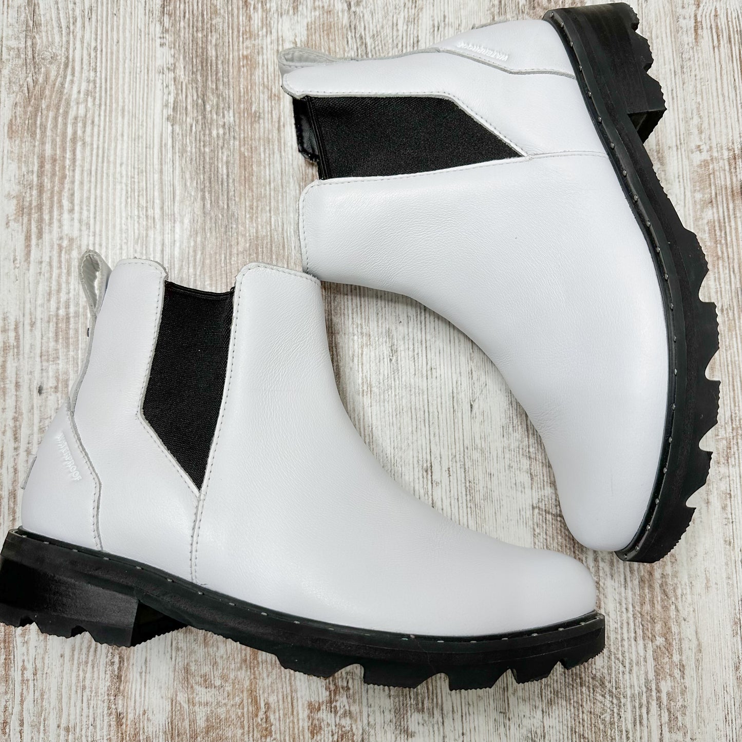 Sorel "Lennox" Waterproof White Leather Chelsea Boots Size 9.5