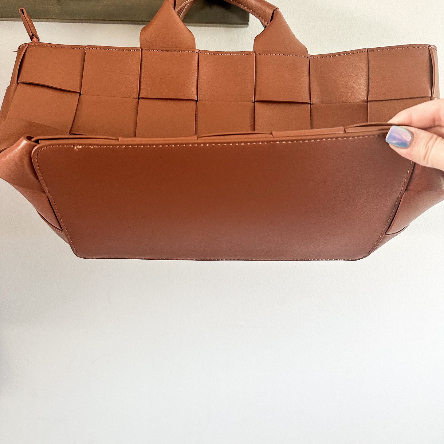 Bostanten New Brown Cruze Woven Leather Handbag