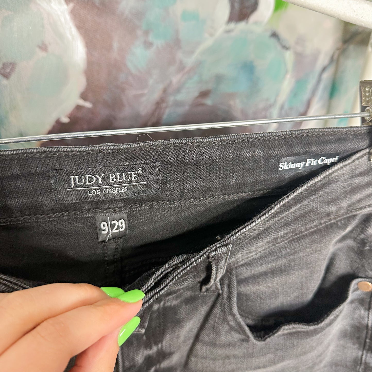 Judy Blue High Waist Black Skinny Fit Capri (29)