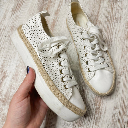 Maurice’s Faith White Platform Sneaker (6)