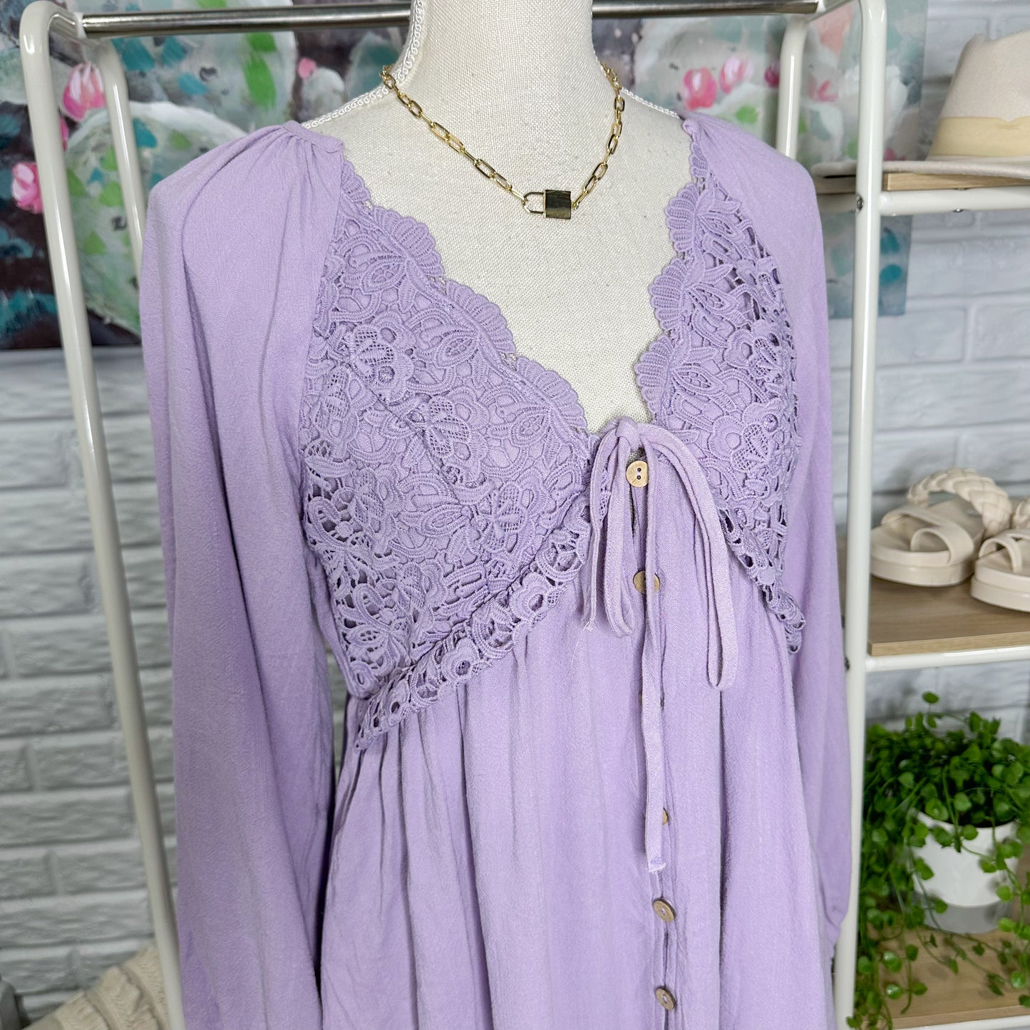 Listicle New Lavender Crochet Lace Button Front Dress Size Small