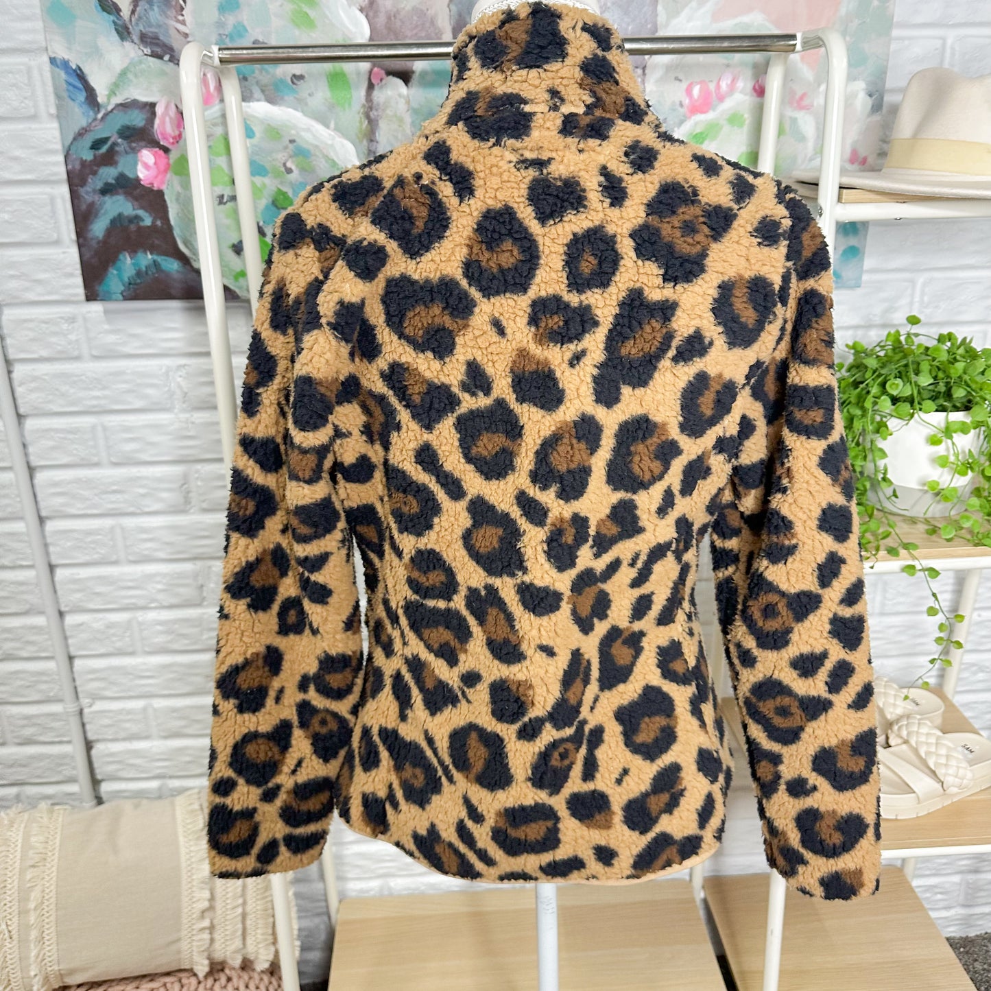 Amazon Essentials Leopard Print Sherpa Jacket Size Small