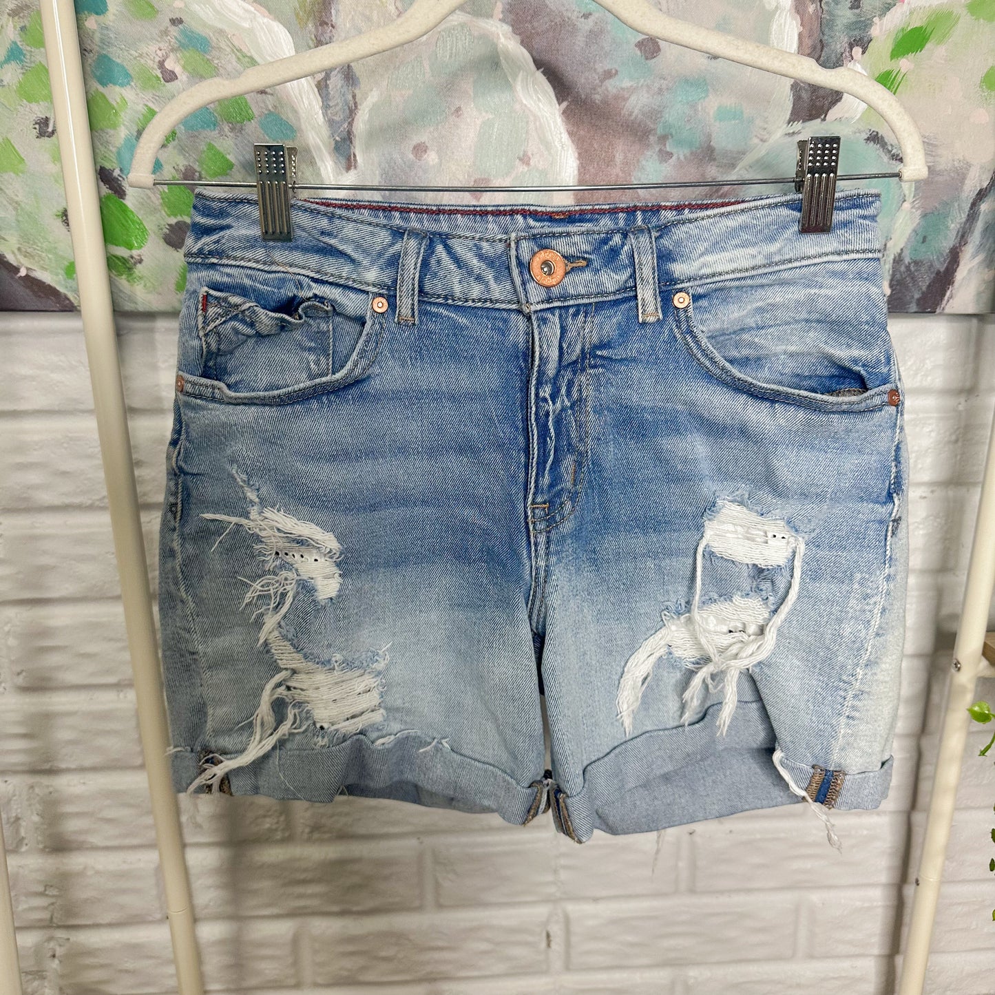 Maurice’s Edgely Distressed Shorts (6)