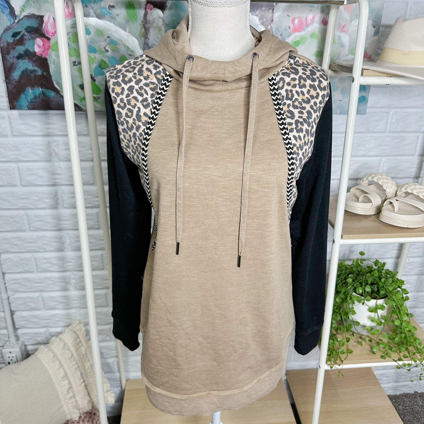 Maurice’s New Homeward Leopard Color-block Hoodie Size XS