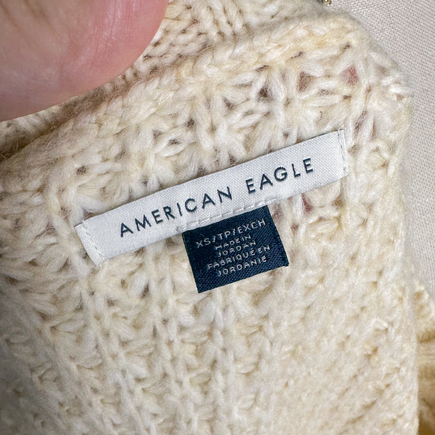 American Eagle Cream Chunky Knit Sweater Size XS