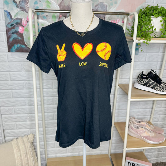 New Peace, Love, Softball Graphic T-Shirt Size Medium