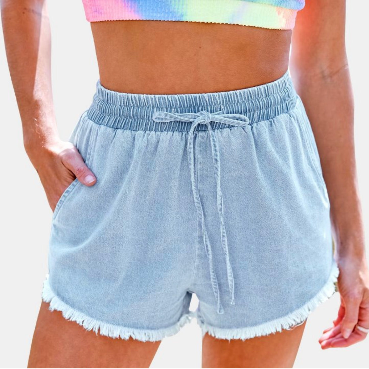 Cupshe New Light Denim Frayed Shorts (M)