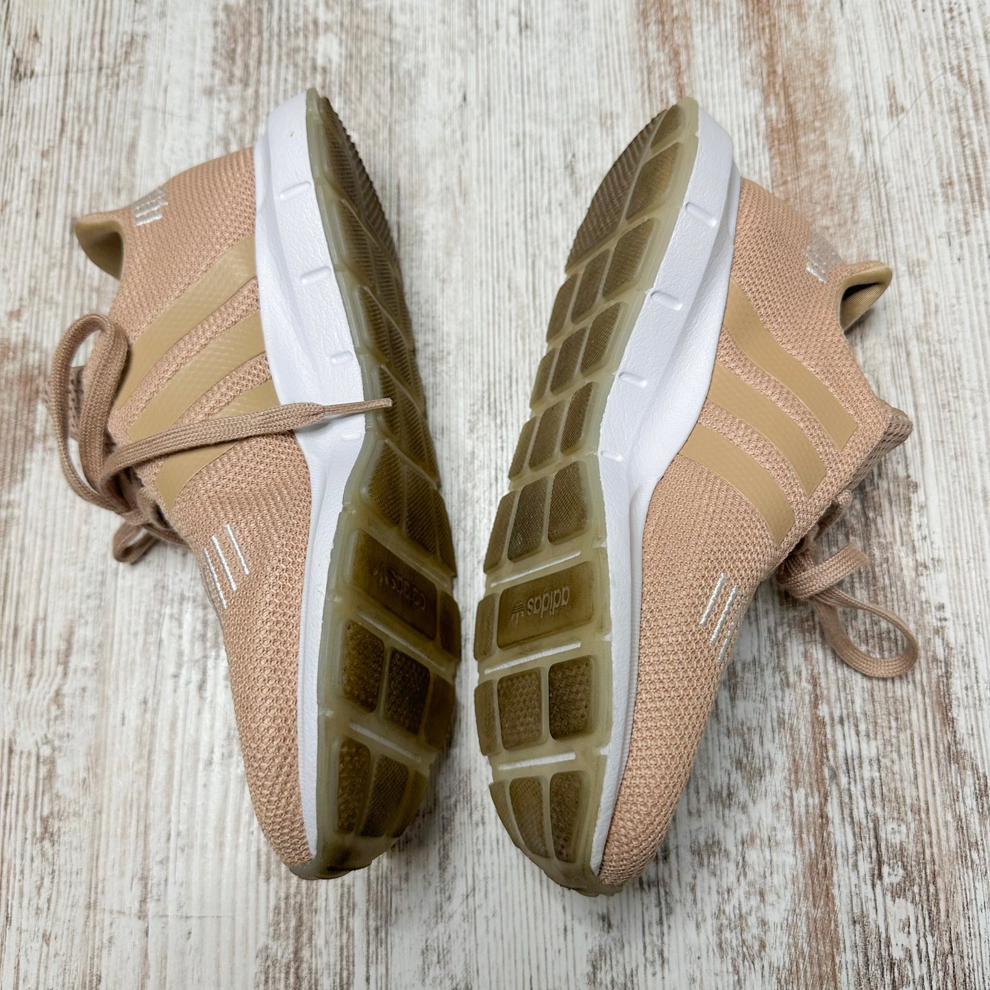 Adidas Swift Run Ash Pearl Sneaker Size 6