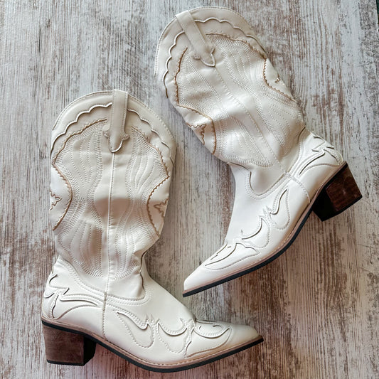 Ivory/Tan Western Boot Size 9