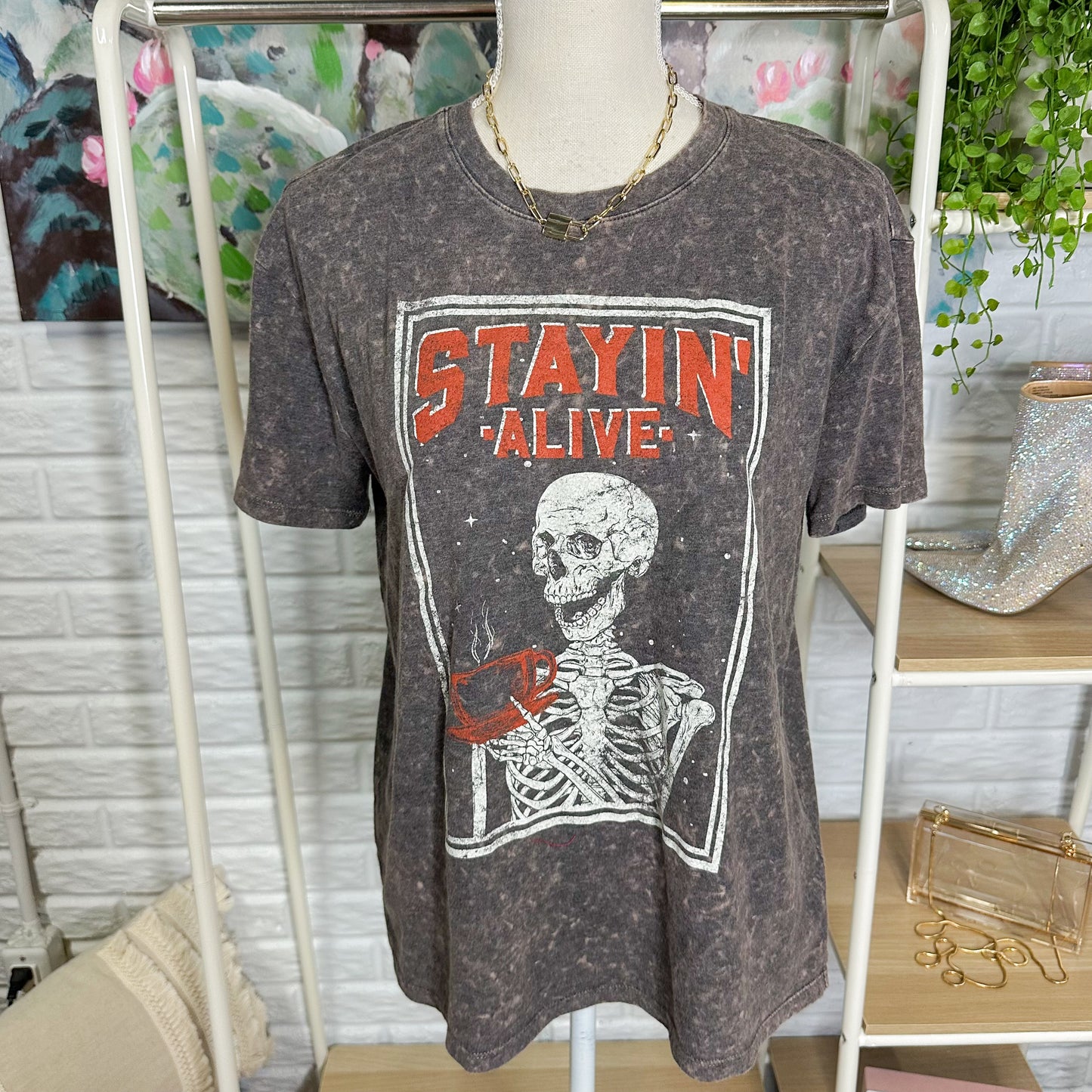 Maurice’s Stayin Alive Graphic Tee Size Small