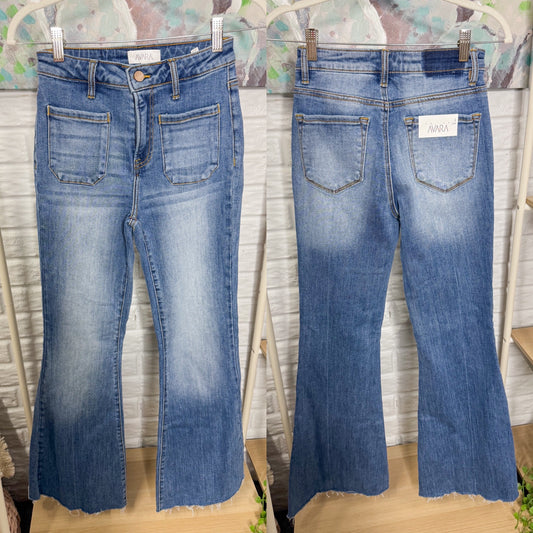 Avara New Blue Flared Jeans (25)