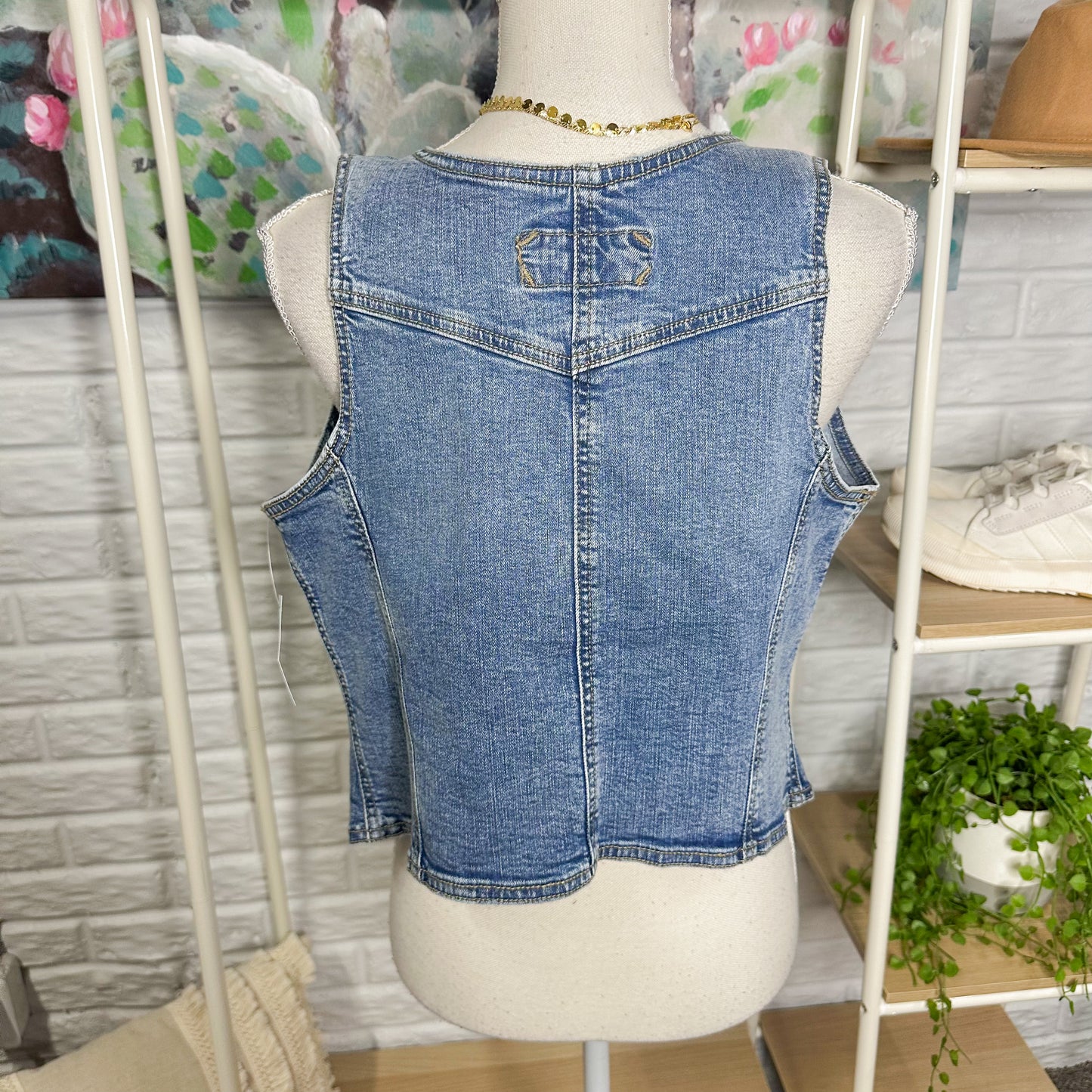 Maurice’s New Fitted Denim Vest (XS)