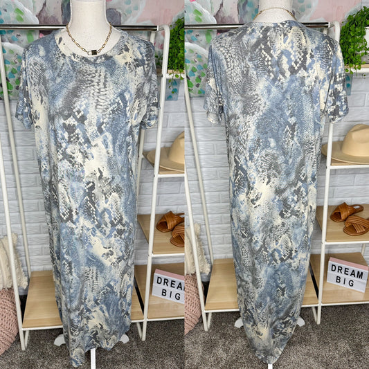 CY Fashion Snakeskin Print Short Sleeve Maxi Dress Size Medium