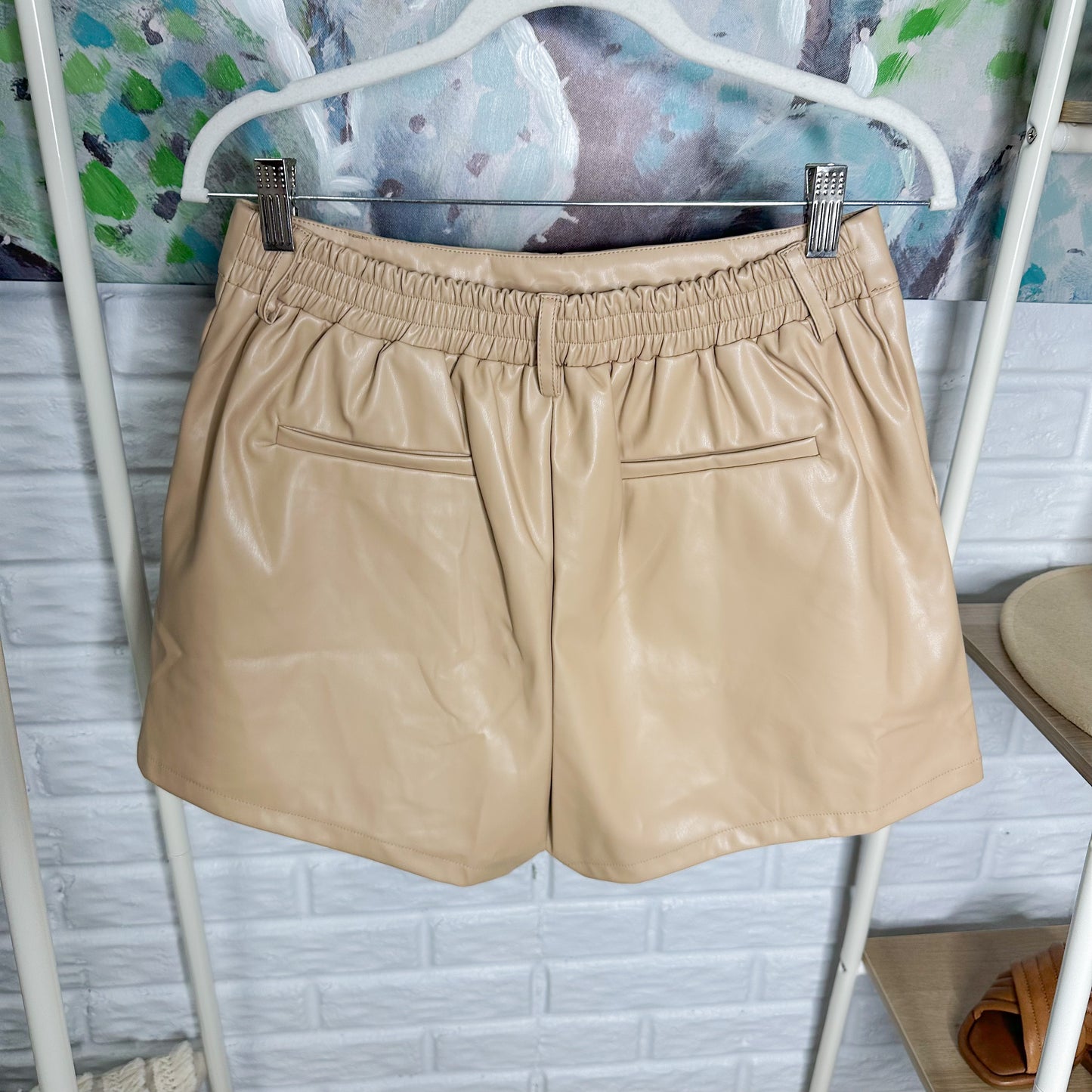 Luvamia New Tan Faux Leather Shorts Size Large