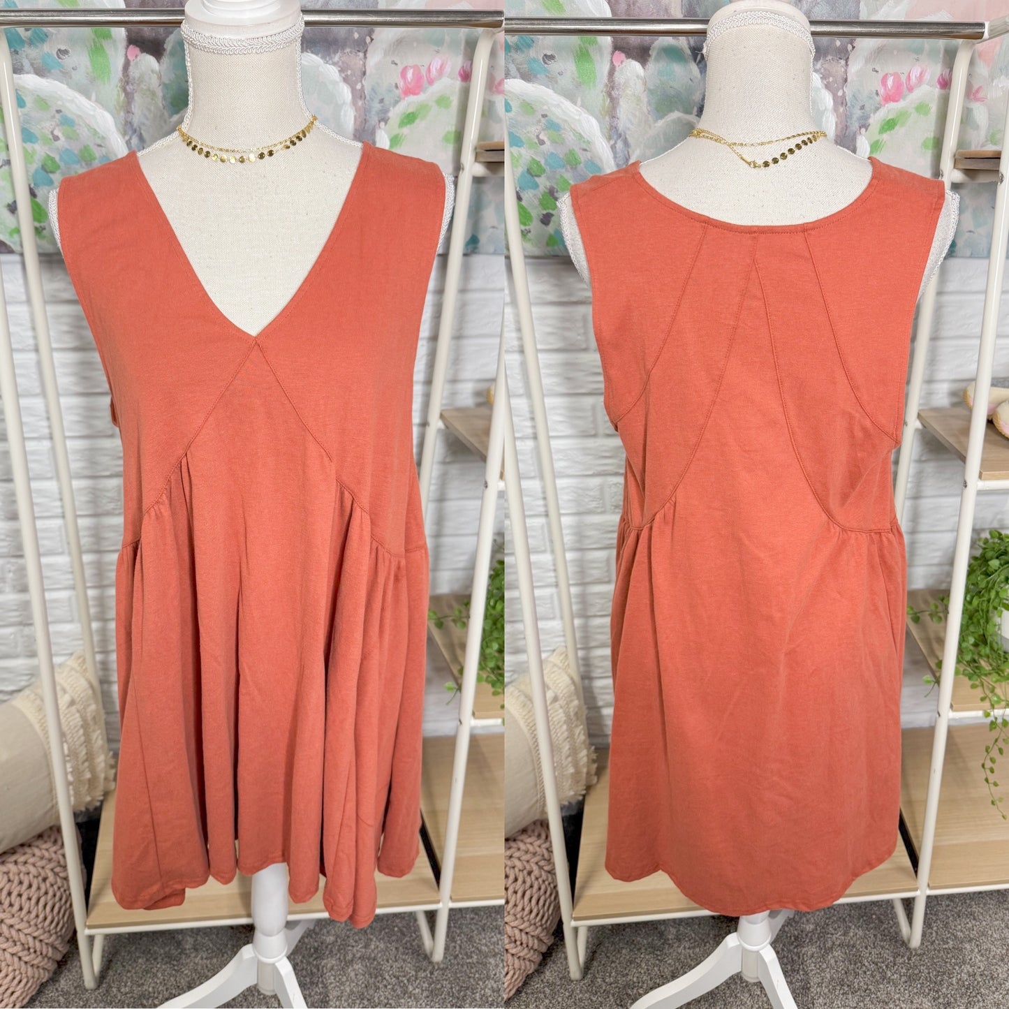 Athlisan Sleeveless Mini Dress (M)