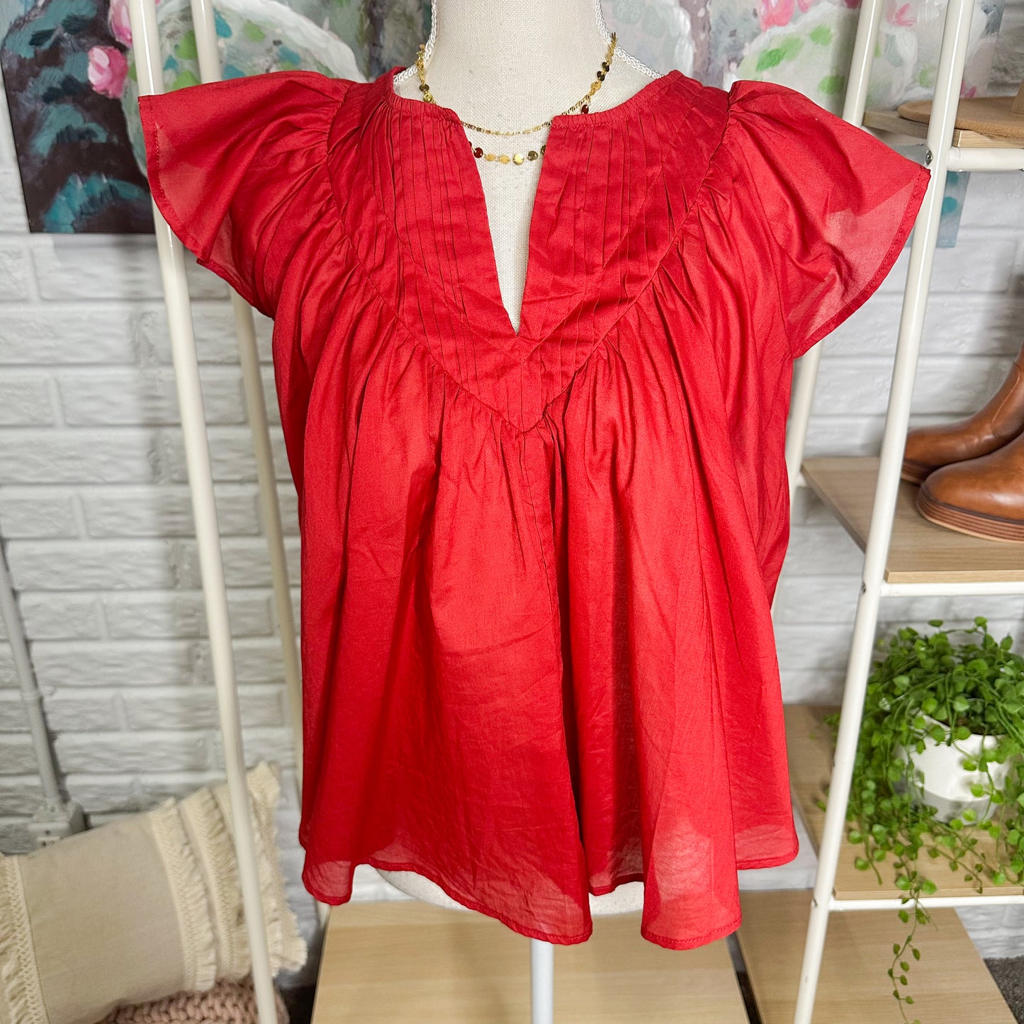 Maurice’s New Flutter Sleeve Top (XS)