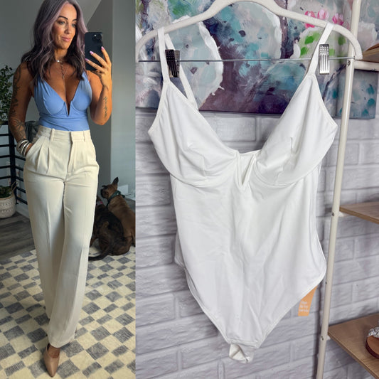 Popilush New White Deep V Bodysuit (M)