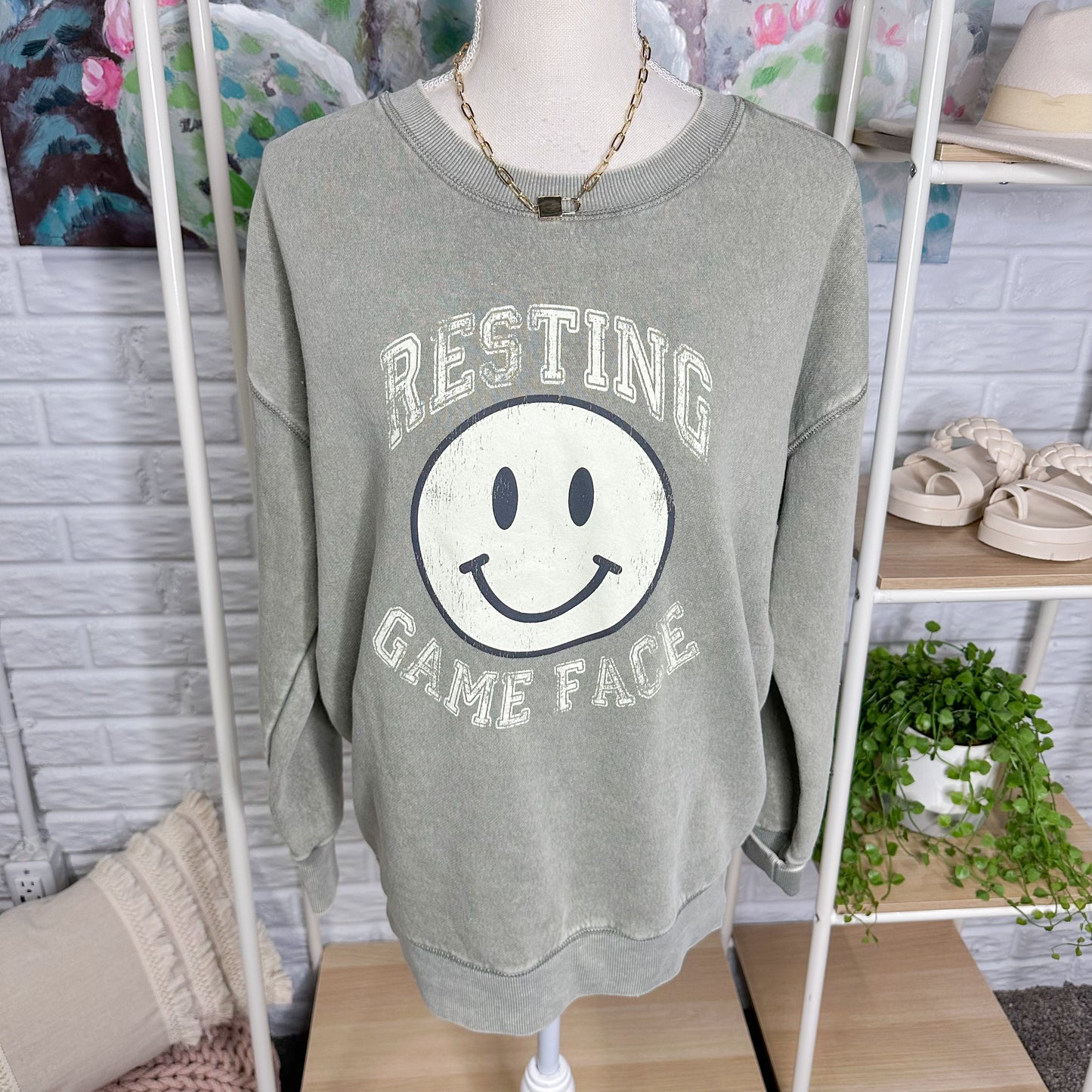 Maurice’s Resting Game Face Sweatshirt Size XS