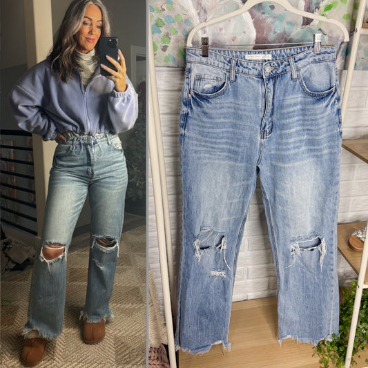 Altar’d State Rhea Distressed Straight Jeans (30)