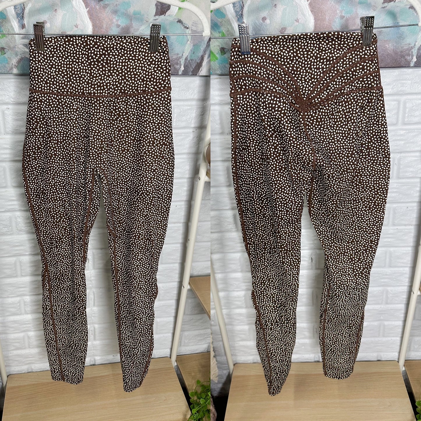 Aoxjox Coffee Dotted Leggings Size Medium
