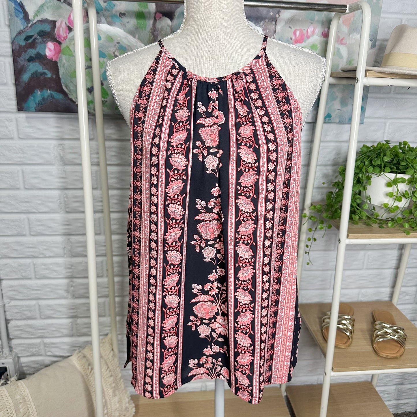 LOFT Pink Floral Keyhole Tank (M)