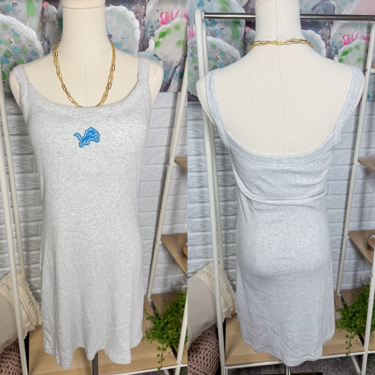 Abercrombie & Fitch Detroit Lions Bra-Free Essential 90s Rib Mini Dress (M tall)