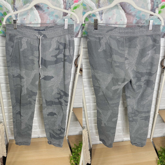 Abercrombie & Fitch Grey Camo Sweatpants Size Small