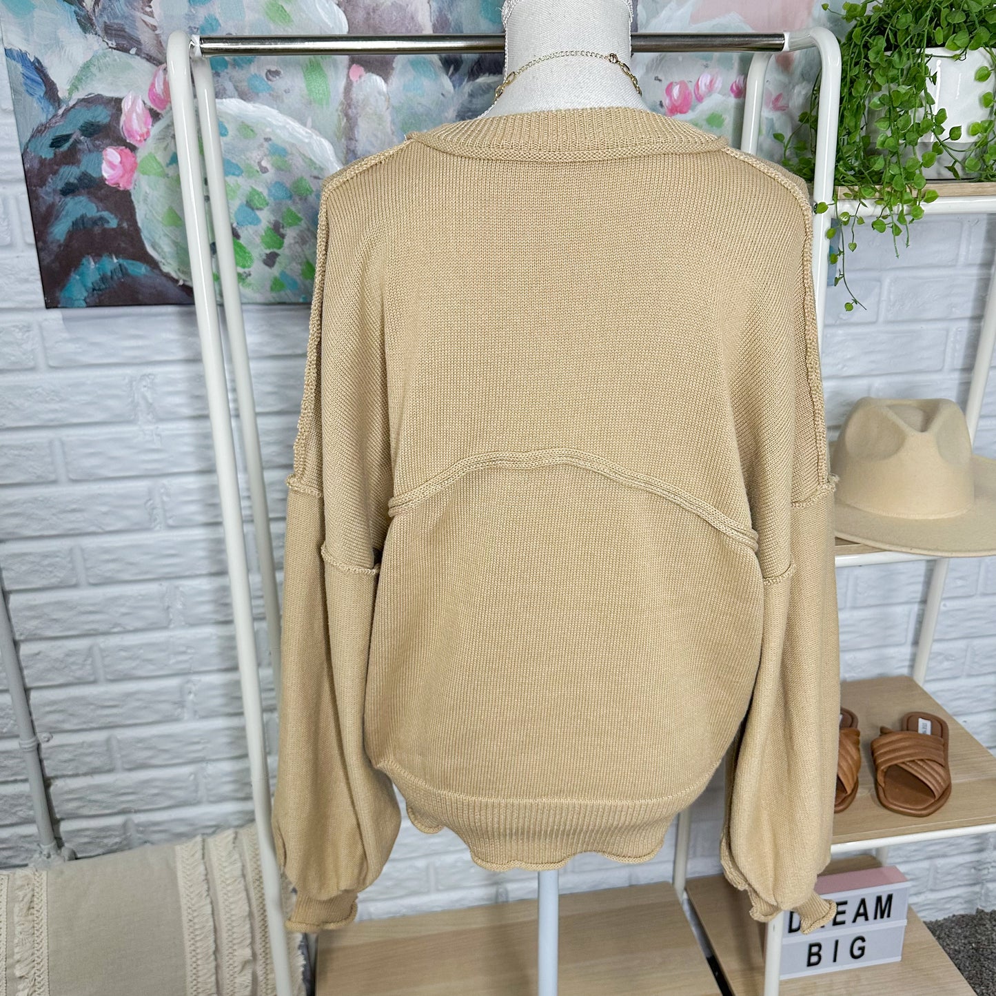 Dokotoo Tan Lantern Sweater Size Large