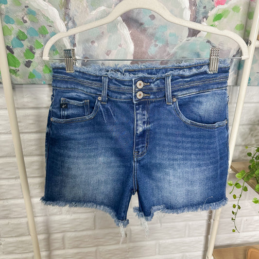 KanCan Medium Wash High Rise Shorts (28)