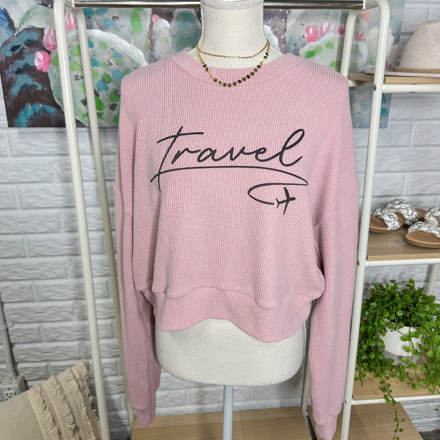 Pink Lily Travel Graphic Sweatshirt (L)