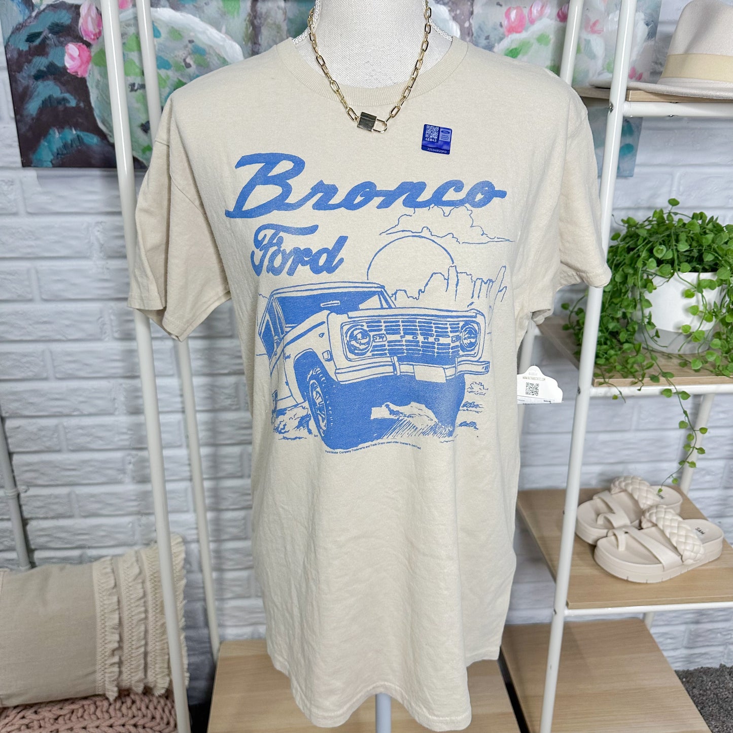 Junk Food New Ford Bronco Graphic Tee Size Small