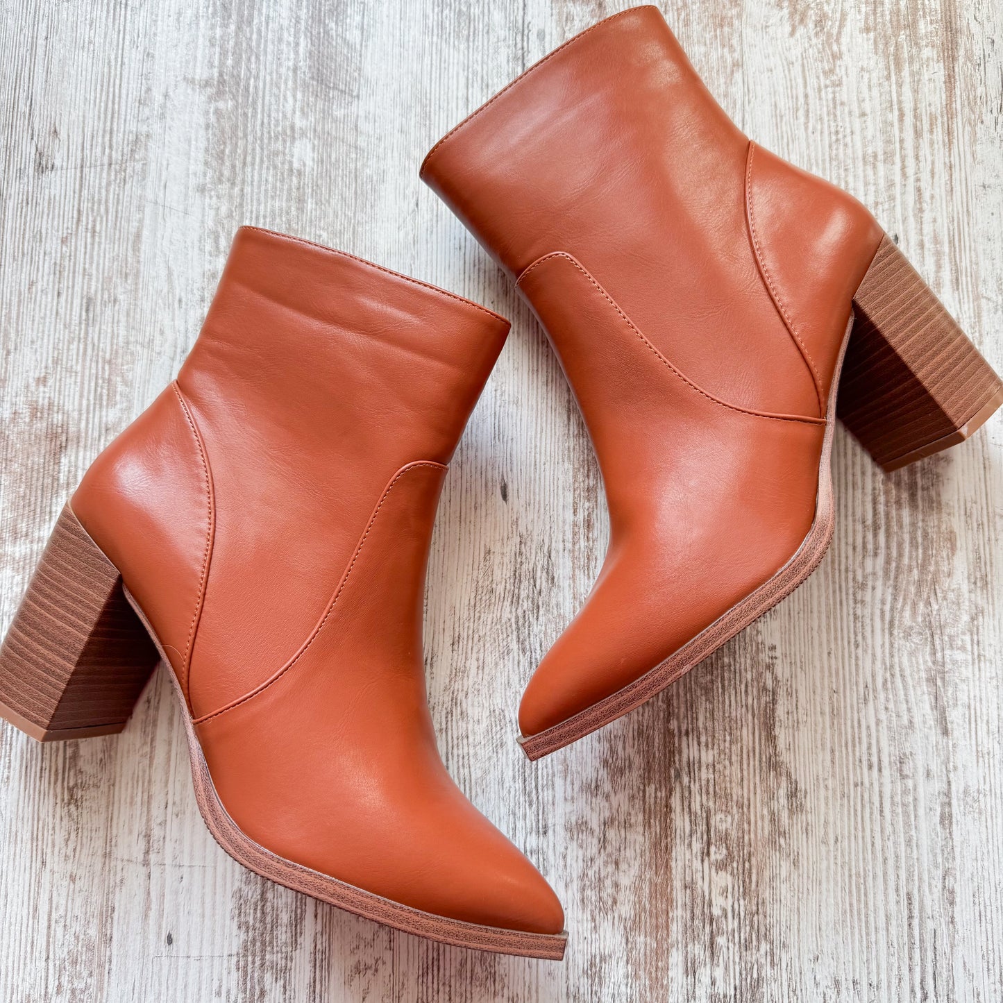 Laicigo Brown Pointed Toed Ankle Boots (9.5)