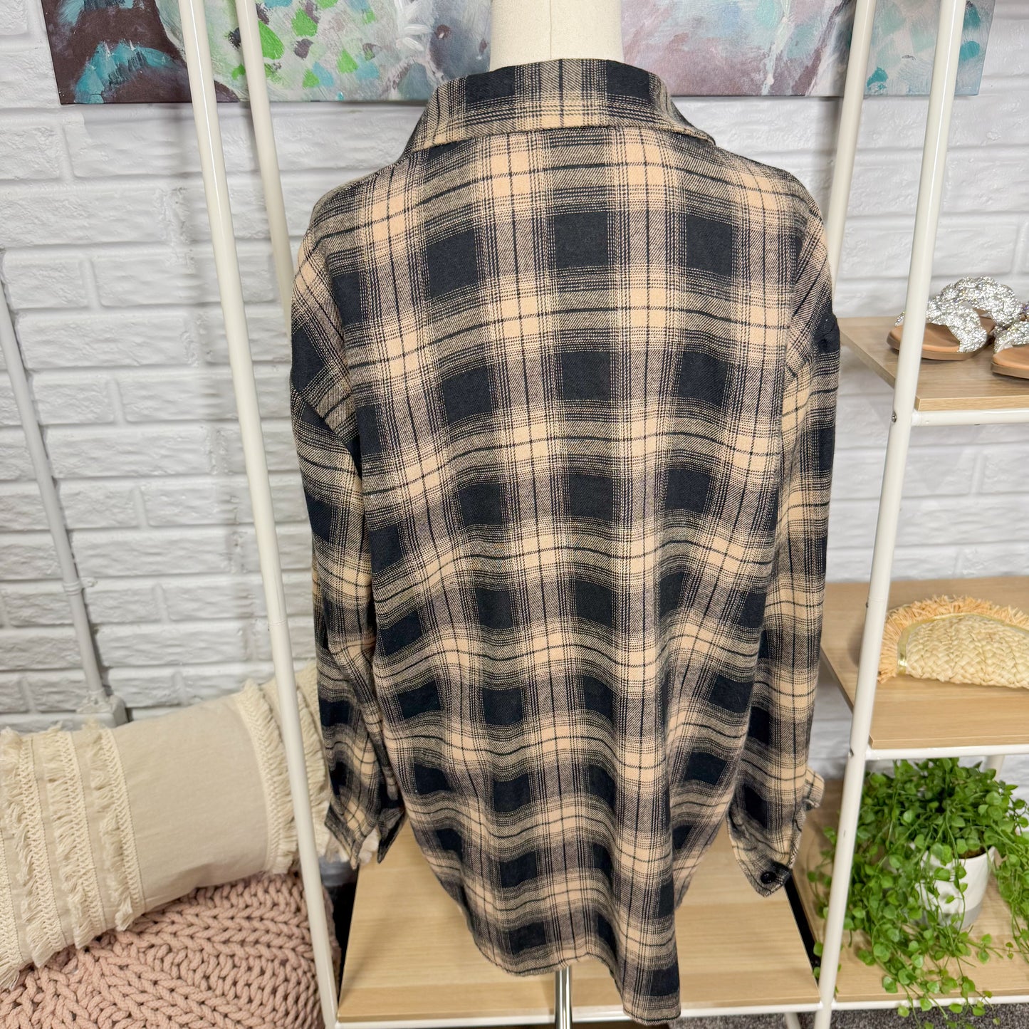 Black & Brown Plaid Button Down Top (L)