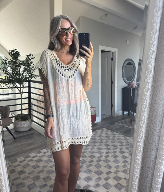 Adisputent New Cream Crochet Coverup Dress (M)
