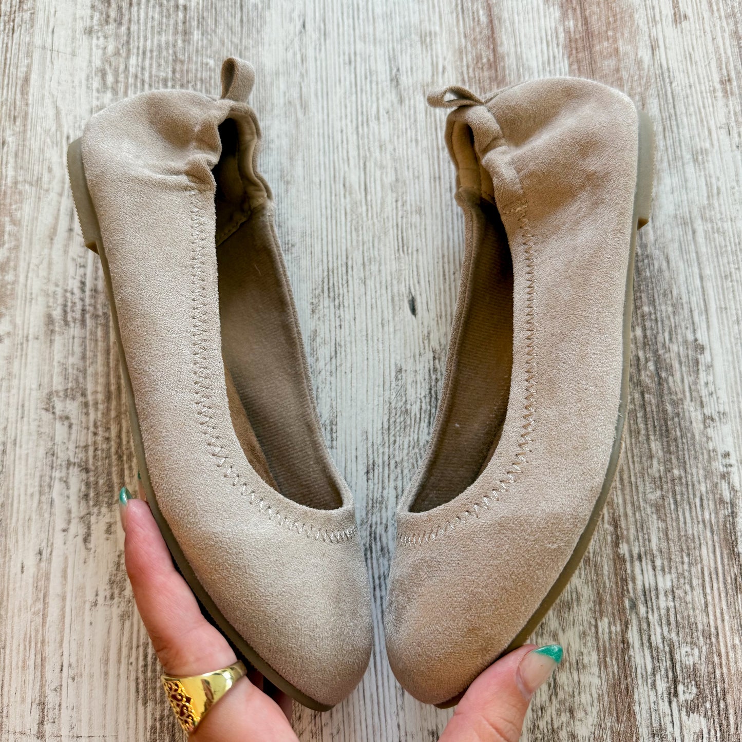 Maurice’s Beige Slip On Flats (6.5)