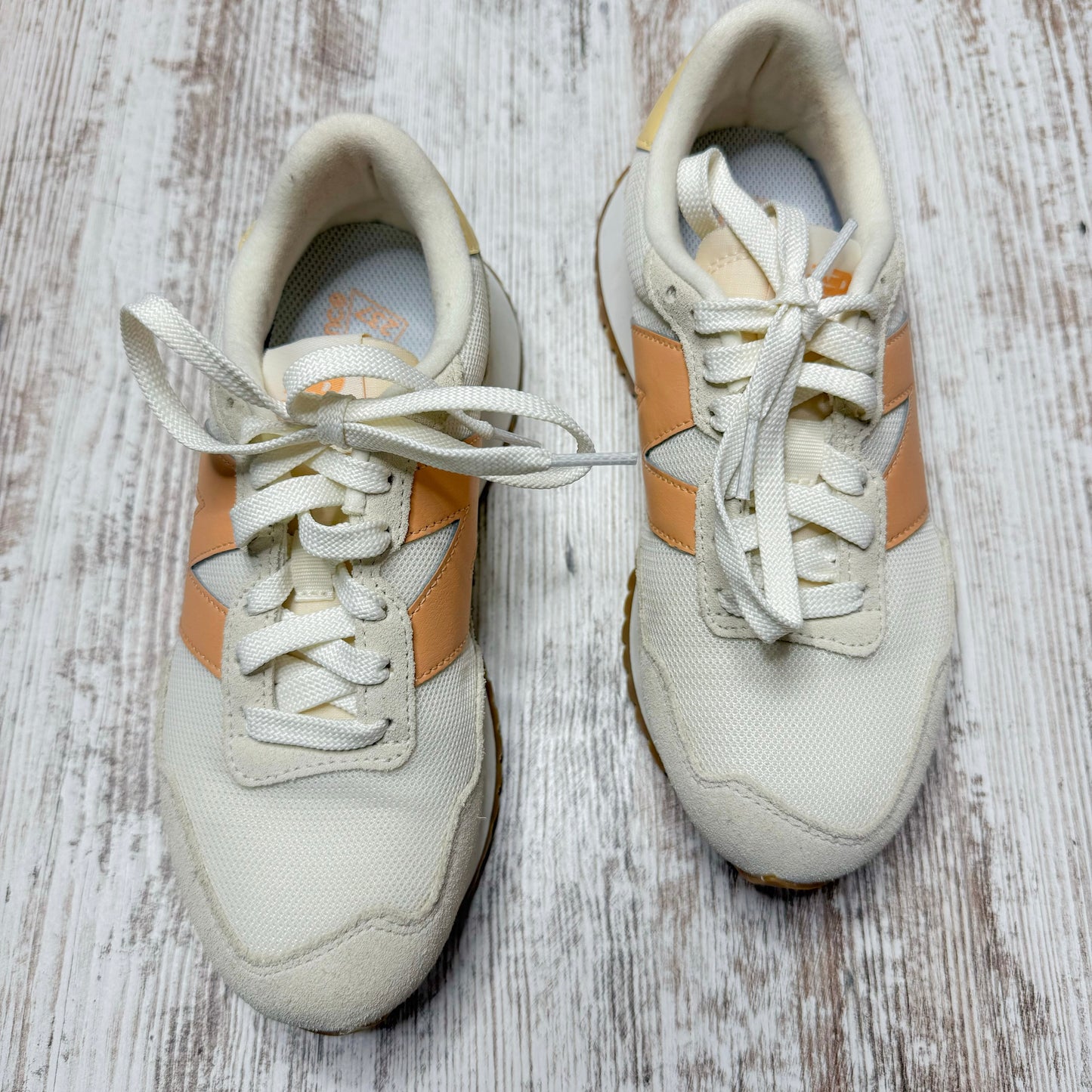 Balance 237 Sneaker Angora / Hazy Peach (6)