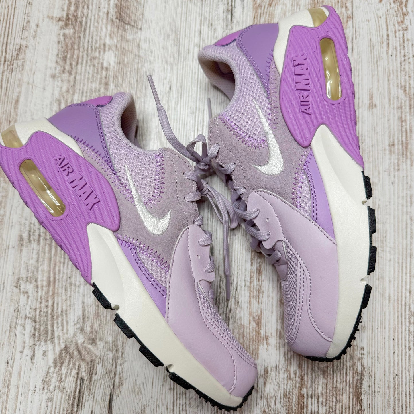 Nike Air Max Excee Shoe Violet Star (6.5)