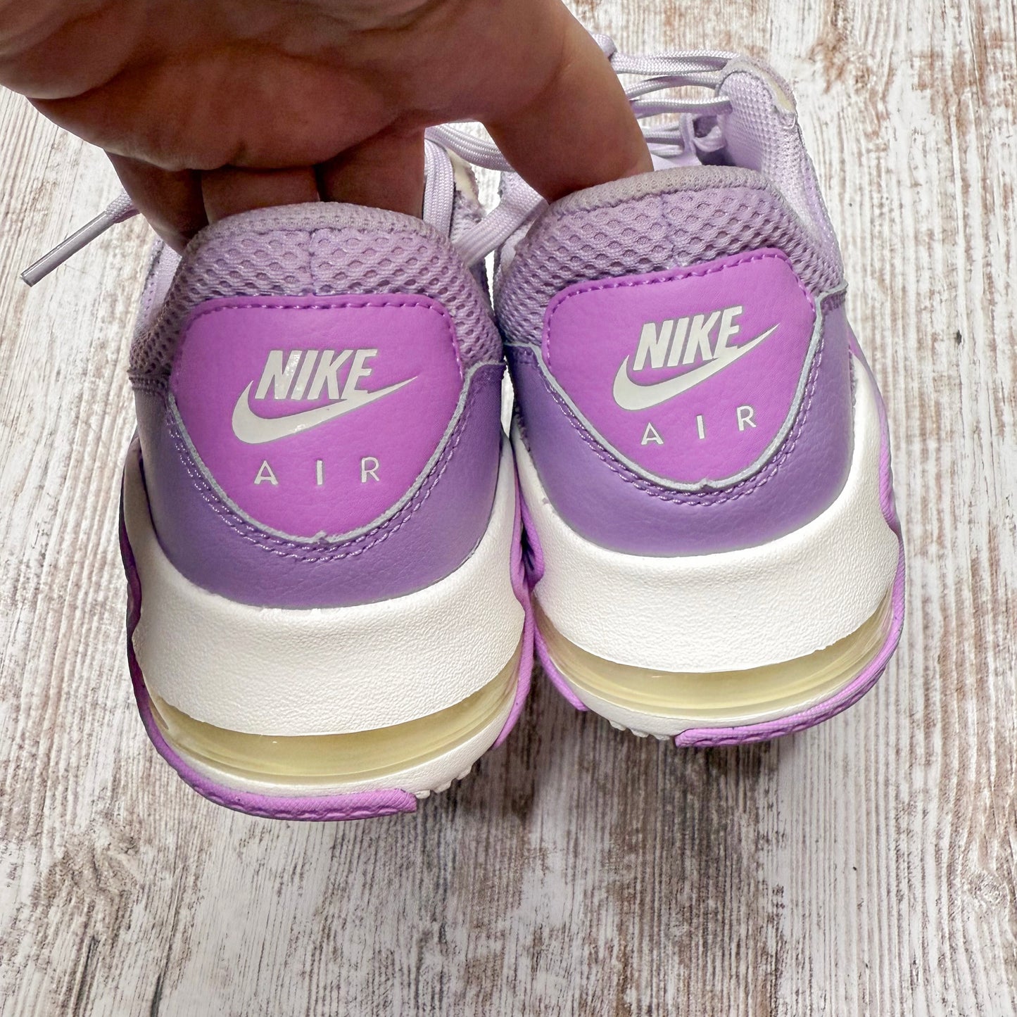 Nike Air Max Excee Shoe Violet Star (6.5)