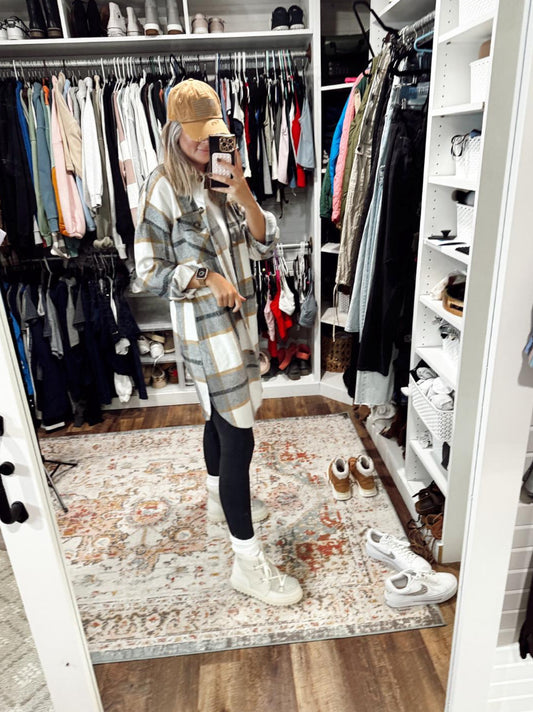 Ainangua Grey Plaid Shacket (L)