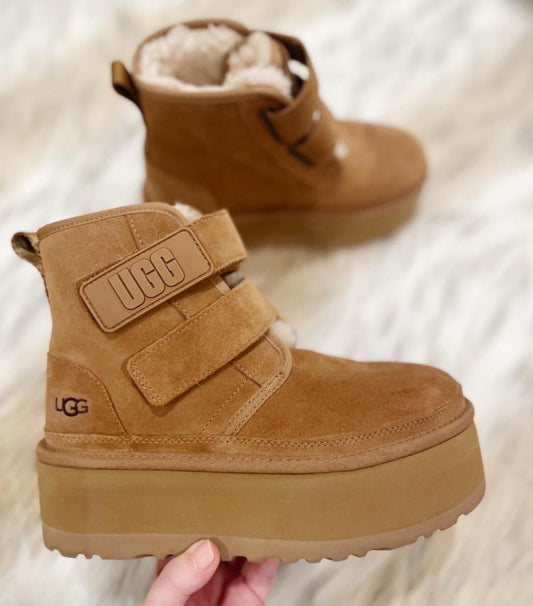 Ugg Women’s Neumal Platform Chestnut Boot (6)