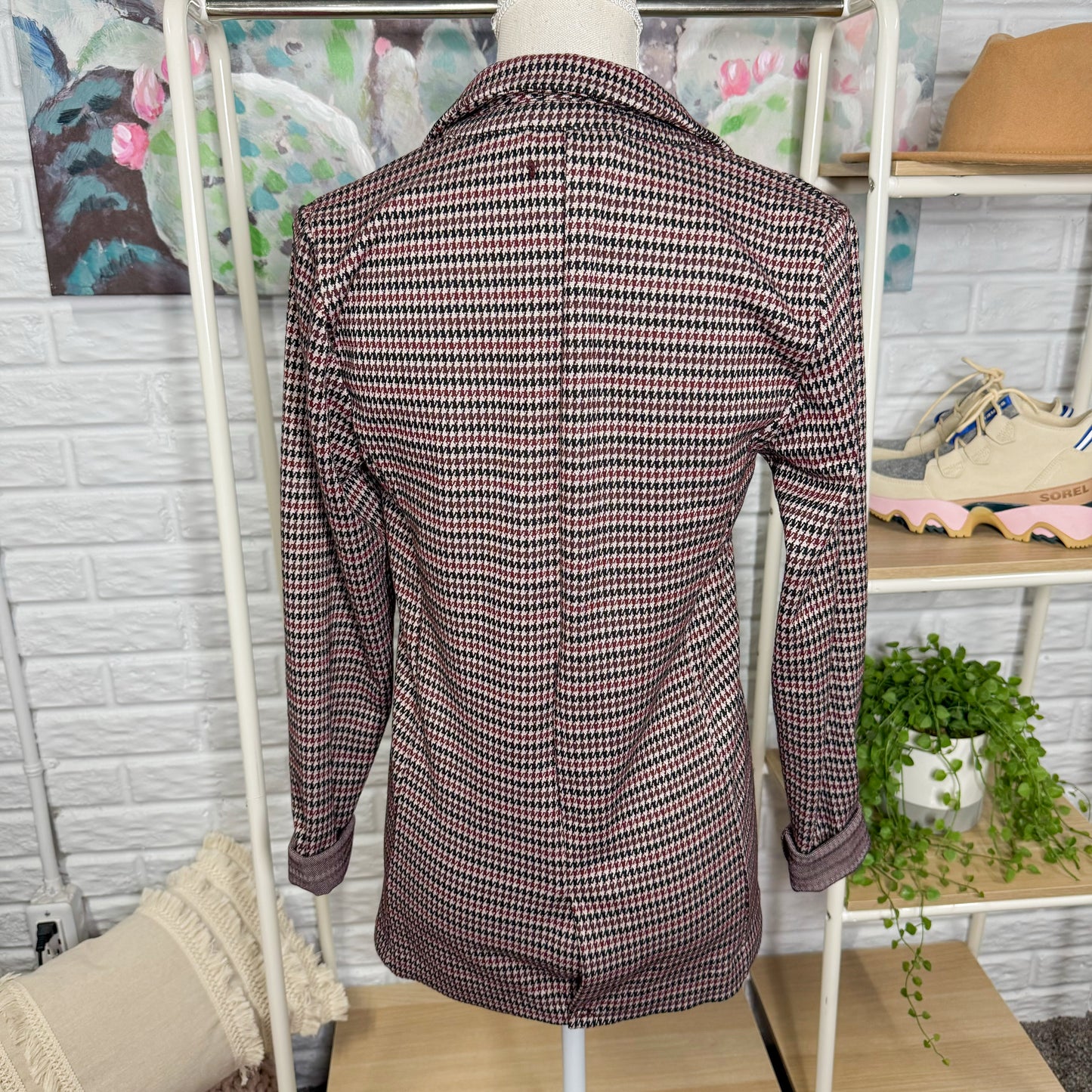 Maurice’s New Houndstooth Blazer (XS)