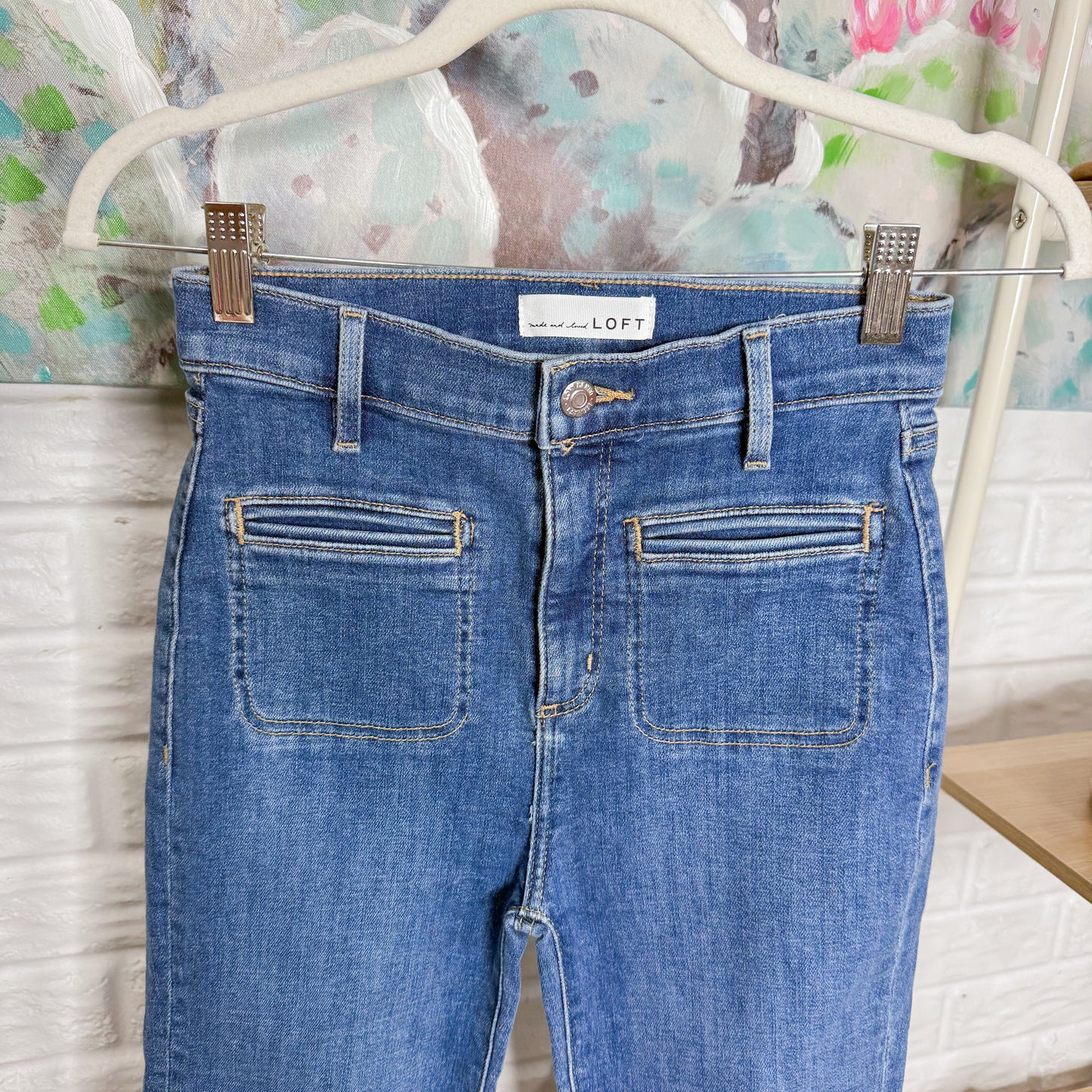 LOFT Medium Wash Kick Crop Jeans (24/00)