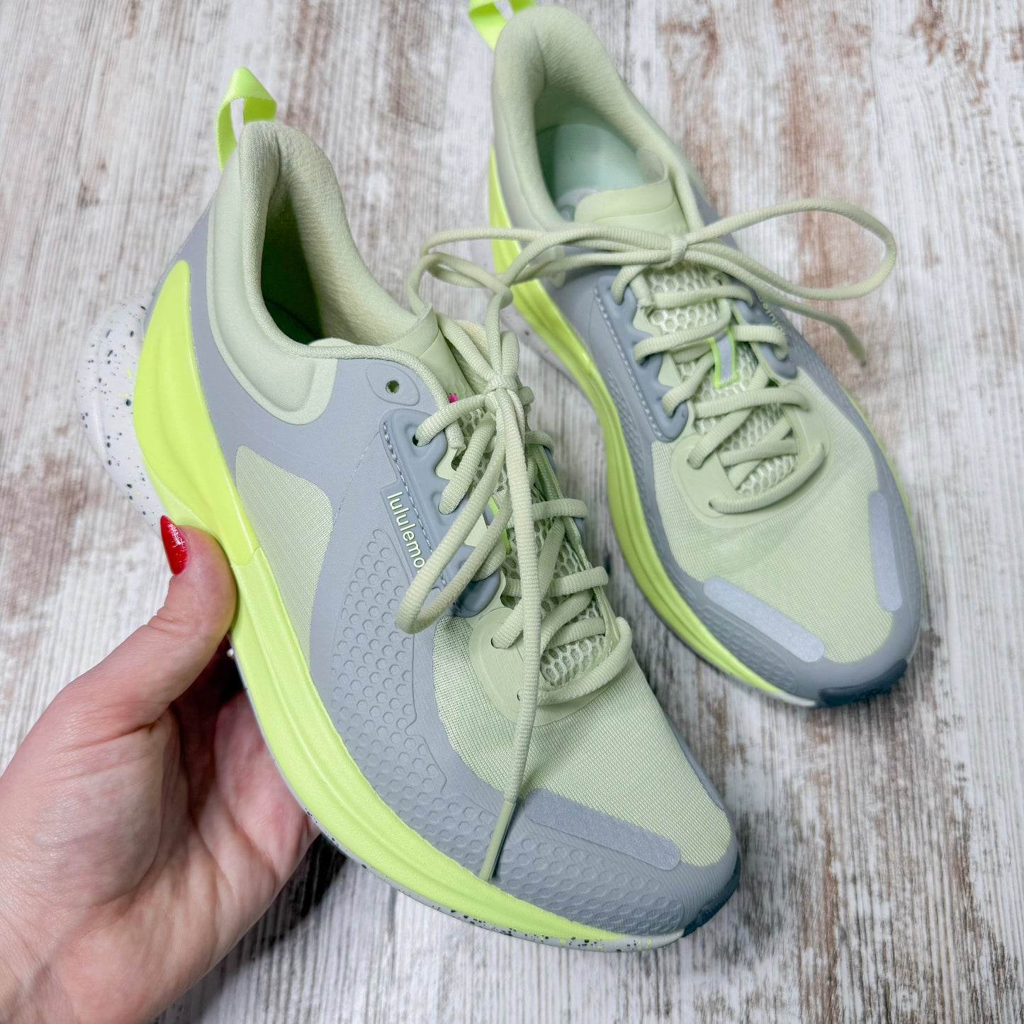 Lululemon Blissfeel Trail Running Shoes Dewy / Silver Drop (6)