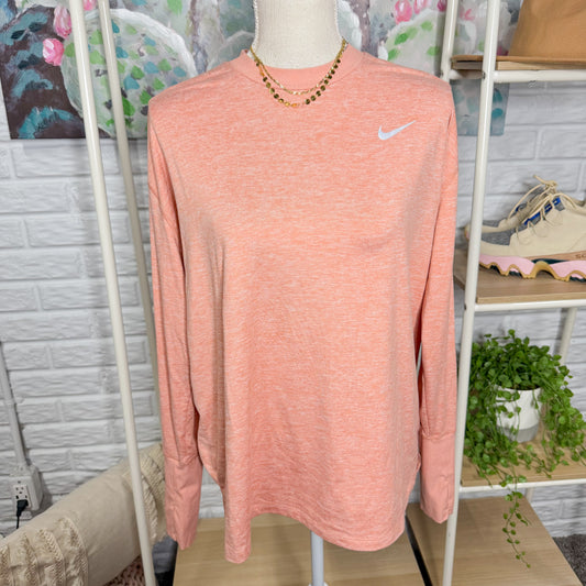 Nike Dri Fit Long Sleeve Athletic Shirt (XL)