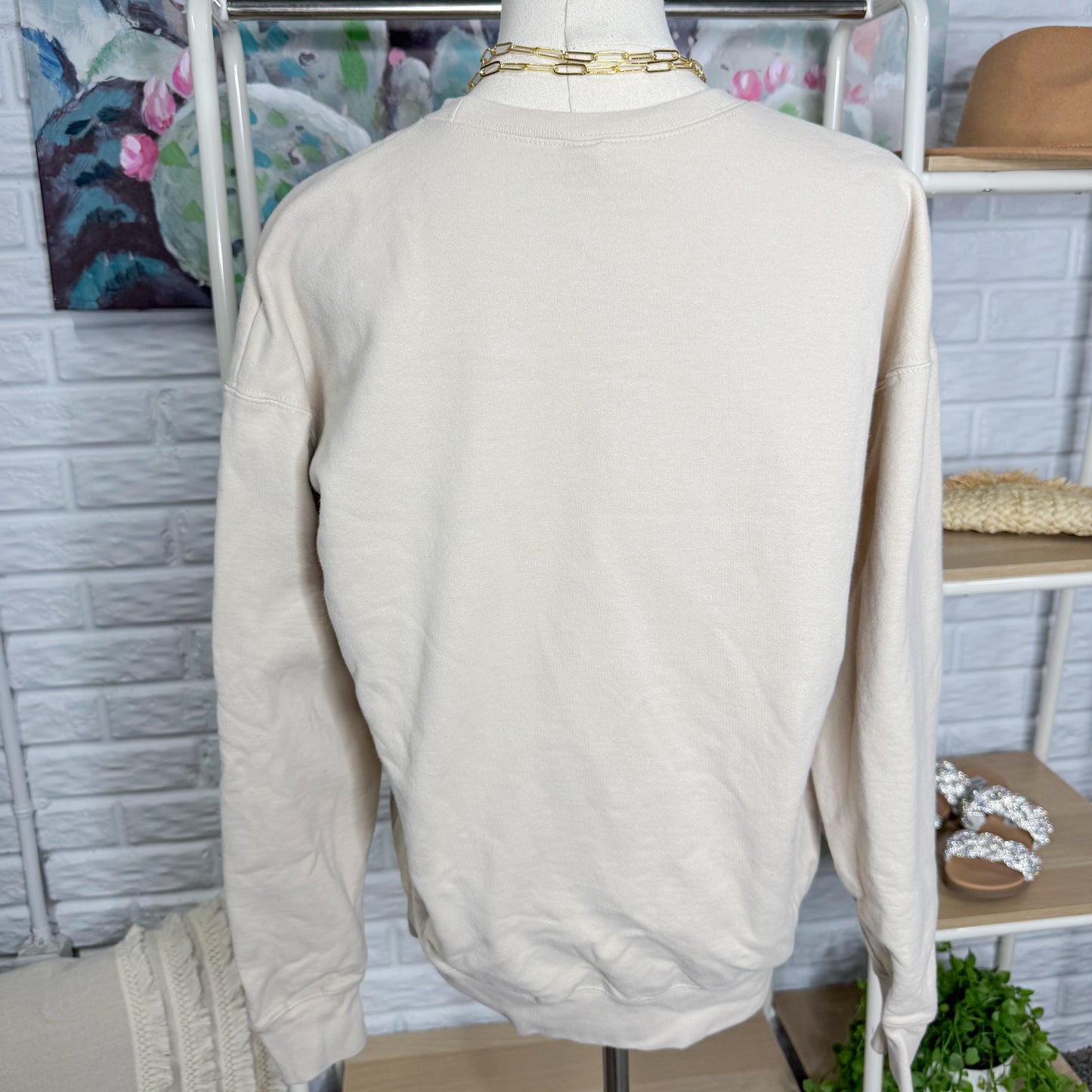 Mountain Moverz Rad Mom Poster Sweatshirt (S)