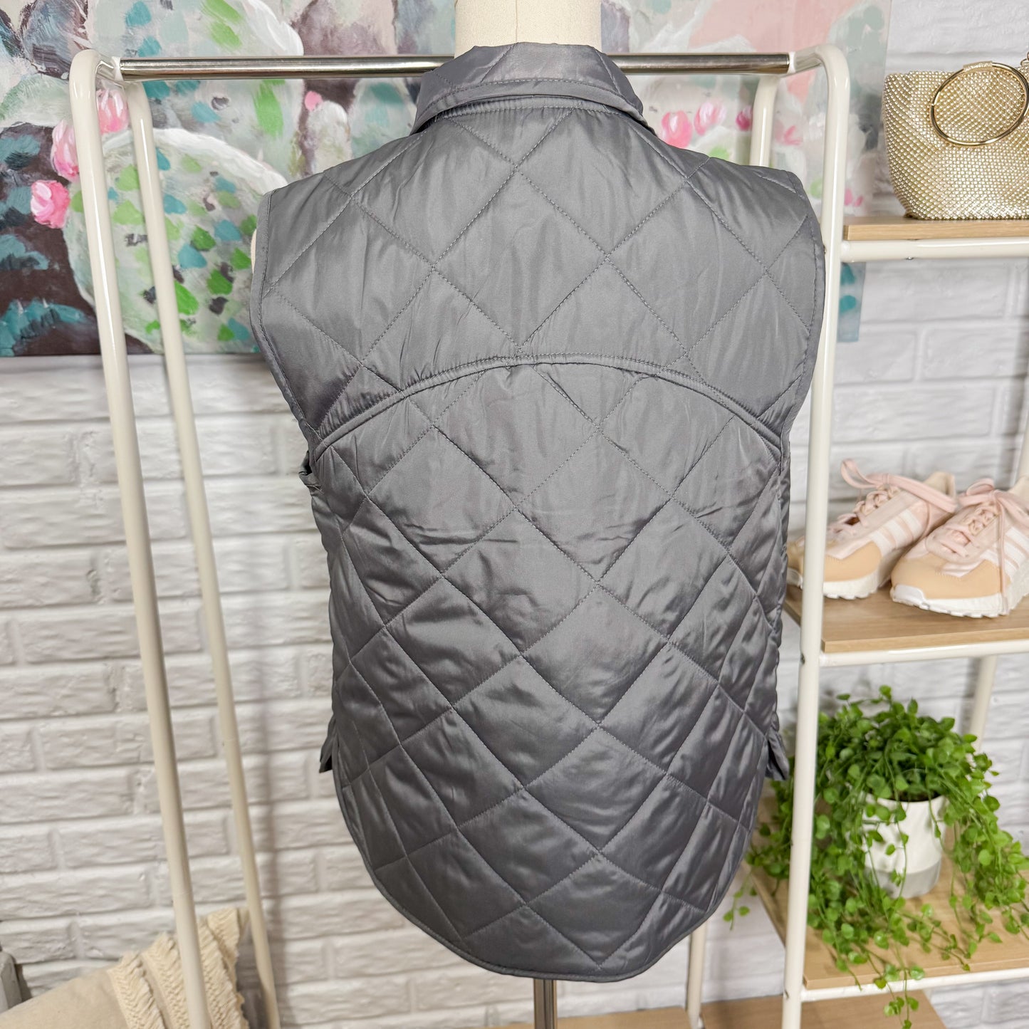 Maurice’s New Grey Quilted Vest (XS)