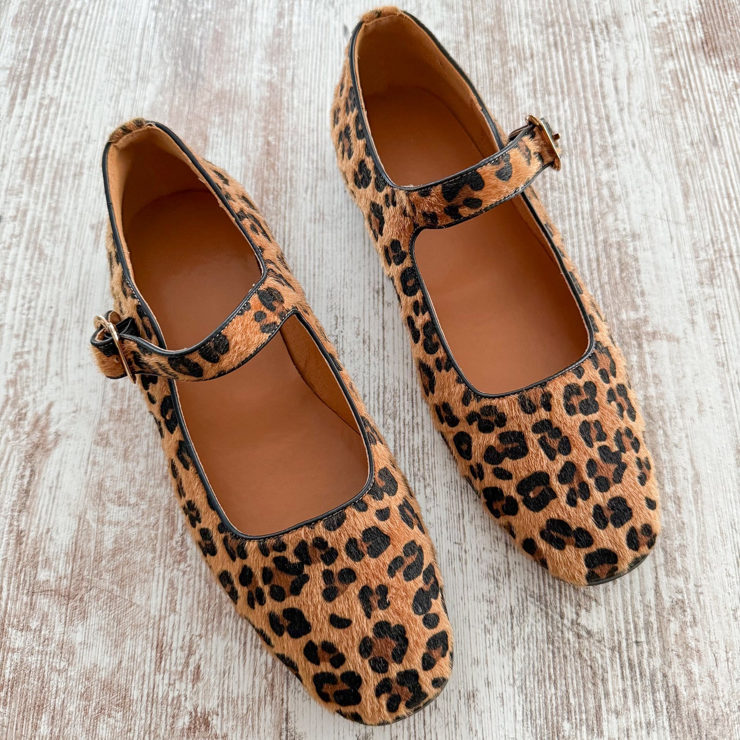 DOEYG Leopard Ballet Flats (8.5)